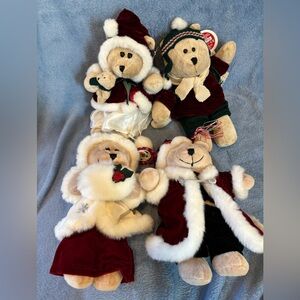 Starbucks Christmas Bears! Lot of four